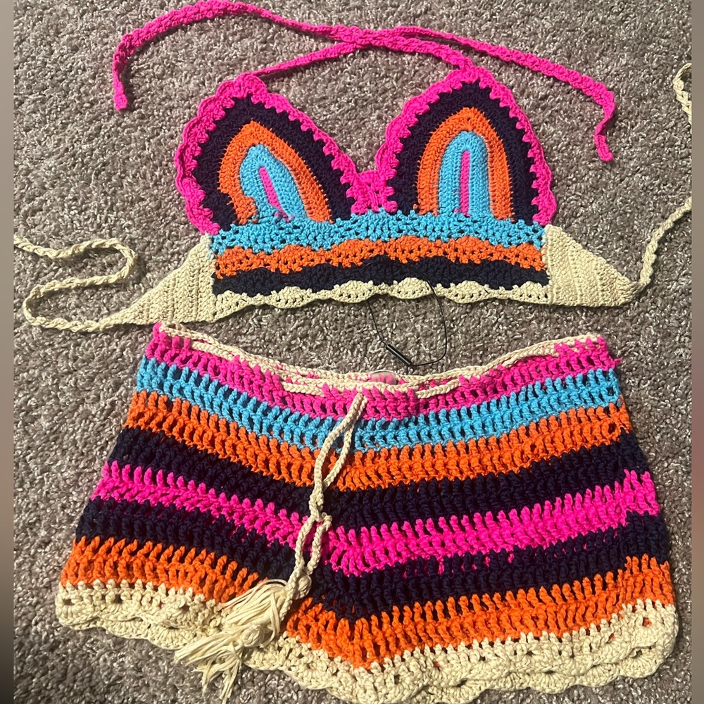 FASHION NOVA | Crochet shorts set, halter top